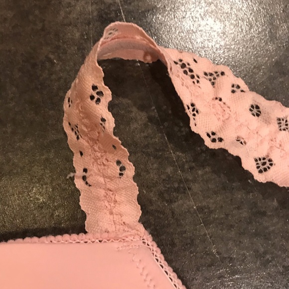 Wireless Aerie Bra Size 36D - Picture 5 of 8